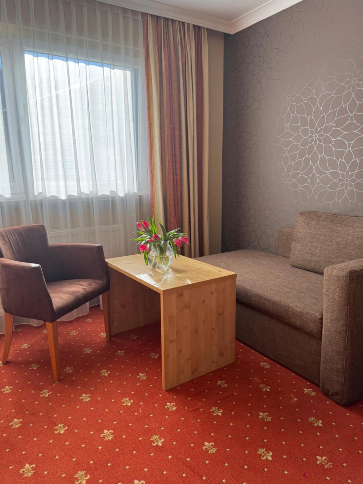Hotel Mesnerwirt Βέστεντορφ Εξωτερικό φωτογραφία