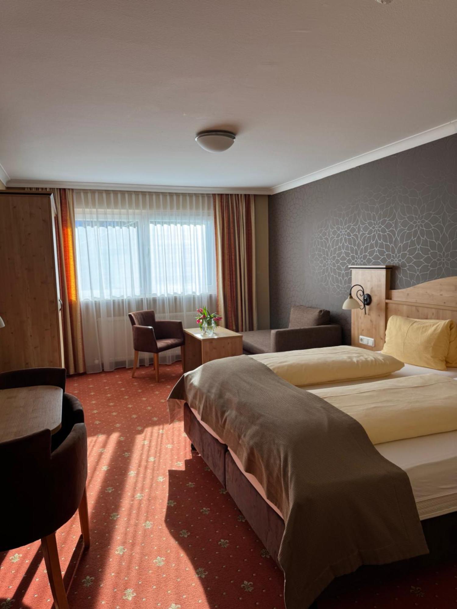 Hotel Mesnerwirt Βέστεντορφ Εξωτερικό φωτογραφία