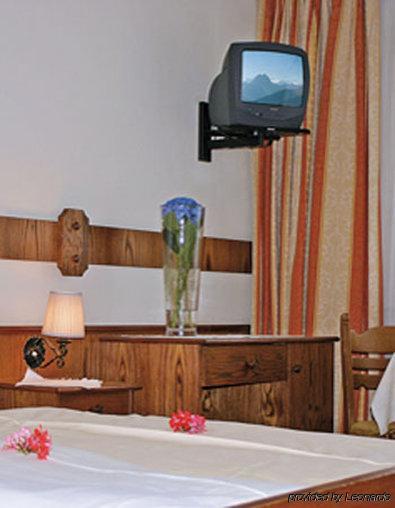 Hotel Mesnerwirt Βέστεντορφ Δωμάτιο φωτογραφία